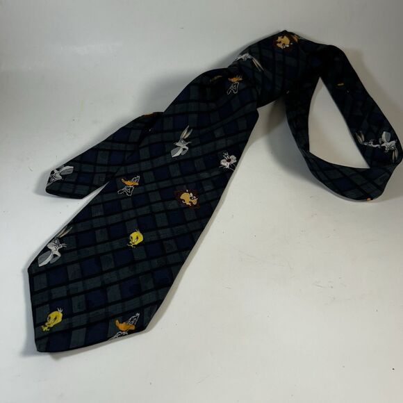 Looney Tunes Mania Vintage Neck Tie 100% Silk Tweety Taz Bugs Daffy - Picture 5 of 5